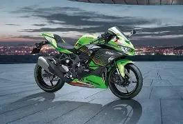 Kawasaki Ninja ZX-25RR 2026: Harga Rp132 Juta OTR, Performa 4 Silinder Tak Tertandingi. Foto: Istimewa - mimbarjumat.com